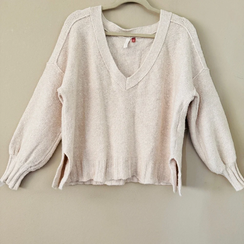 Anthropologie Pilcro Textured Knit Sweater Cream V-Neck Balloon Sleeve Size M